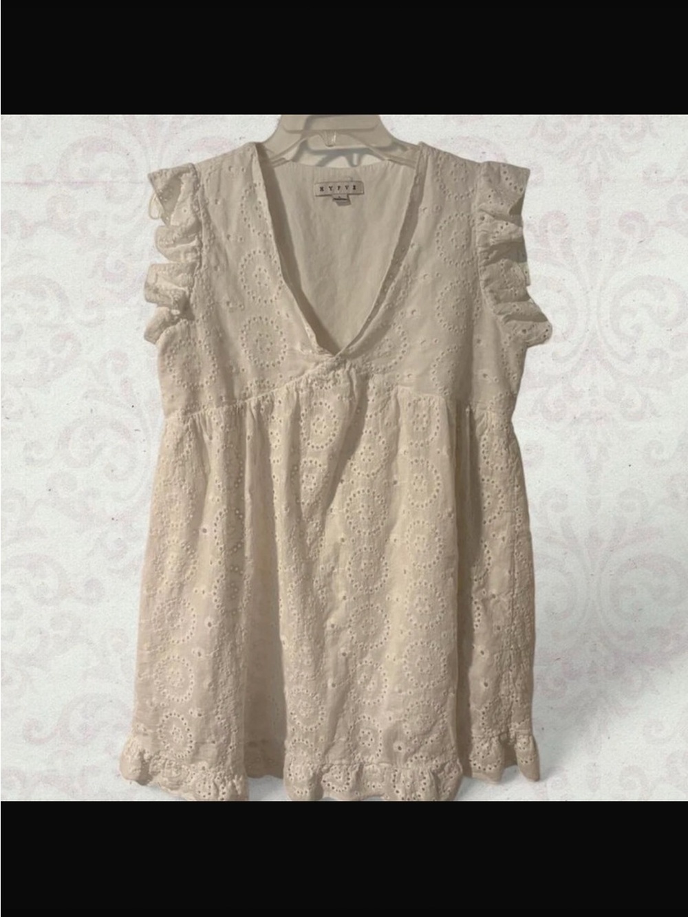 HYFVE Cream Eyelet V-Neck Ruffle Sleeve Tunic Top - Picture 2 of 4